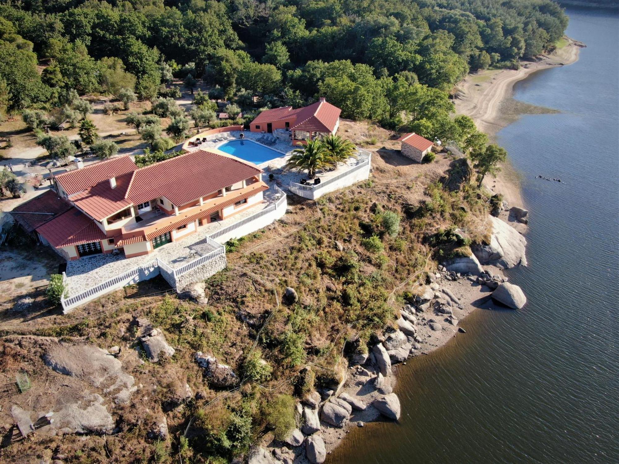 Bed and Breakfast Encontro No Rio Póvoa de Midões Esterno foto